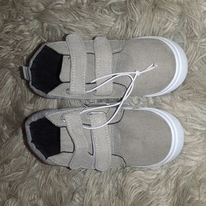 US SPORTS toddler (9c) shoes